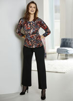 Broeken in modieuze breedte ZWART