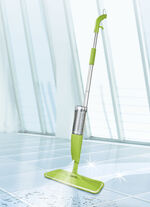 Spuitmop met watertank 