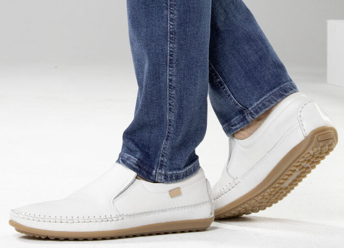 GINO GALANTE, lichte herenpantoffels, met elastische band WIT