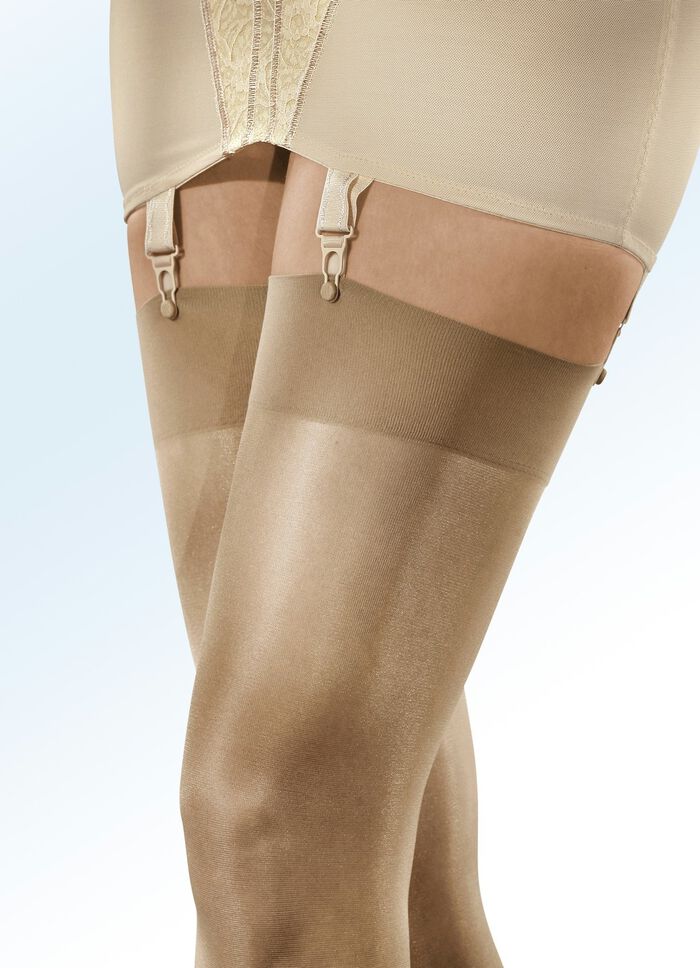 Drie-pack transparante kousen, 20 den 