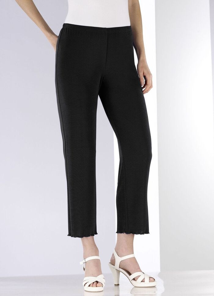 Zacht vloeiende, 7/8 lange broek ZWART