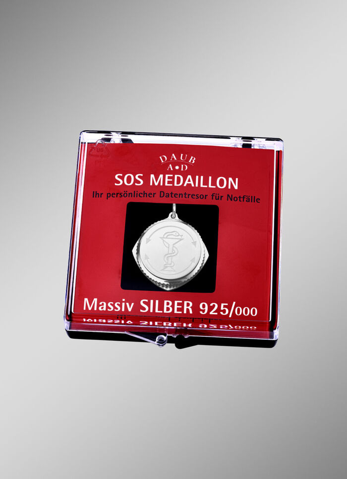 SOS hanger gemaakt van zilver 