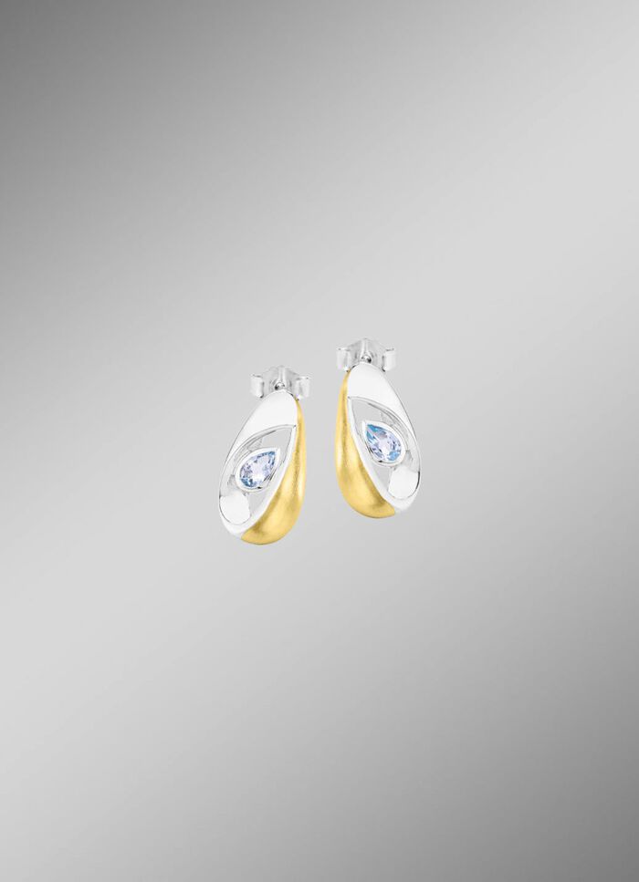 Chique oorbellen met blauwe topaas 