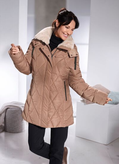 Jas met imitatiebontrand op de kraag 