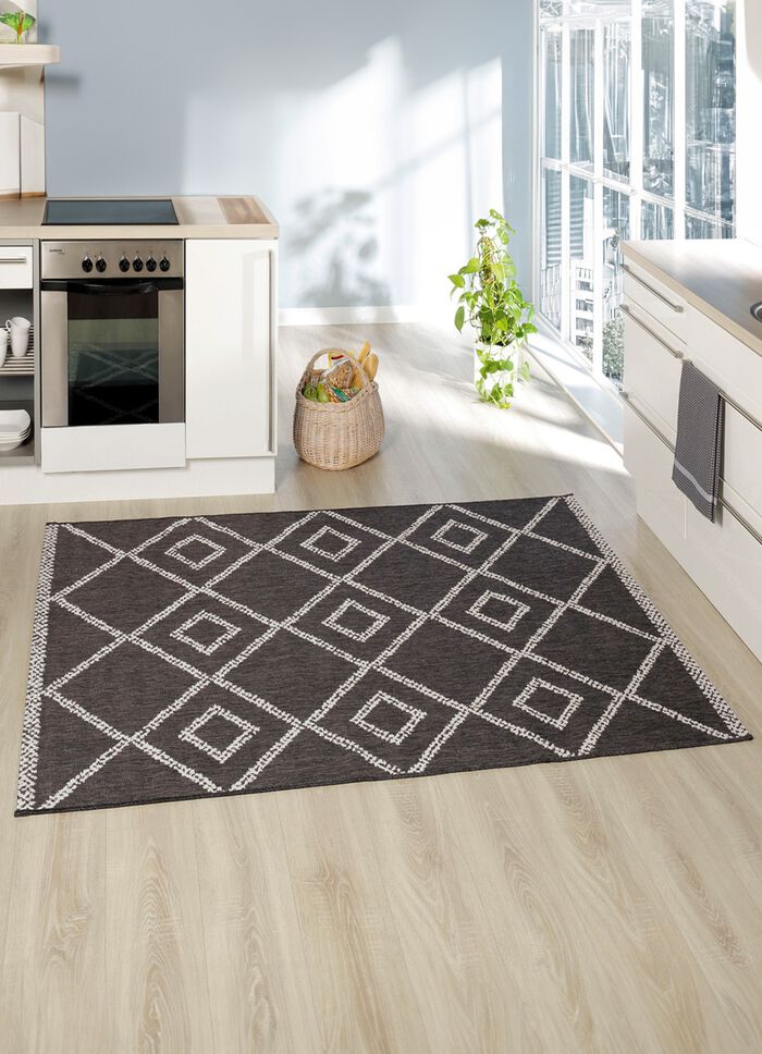 Vloerkleden en tapijten in natuurlijke sisallook 