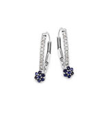 Elegante oorbellen met 18 diamanten en echte saffier 