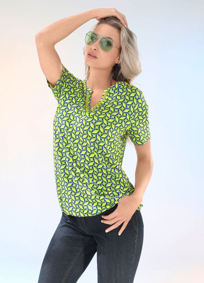 Shirt met decoratief lint op de V-spleet 