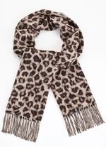 Sjaal met roofdierbontontwerp 