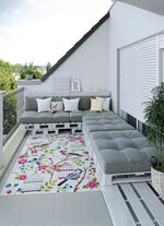 Binnen-/buitengeschikte bruggen en tapijten 