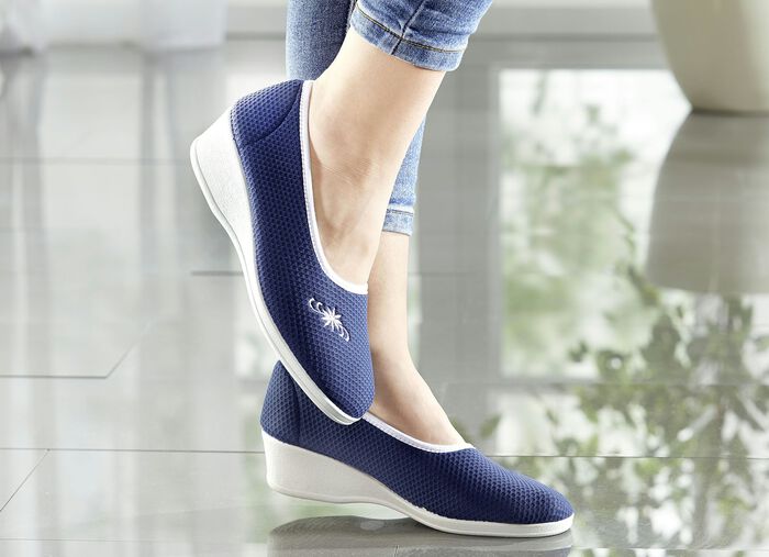 Modieuze ballerina‘s in verschillende kleuren MARINE