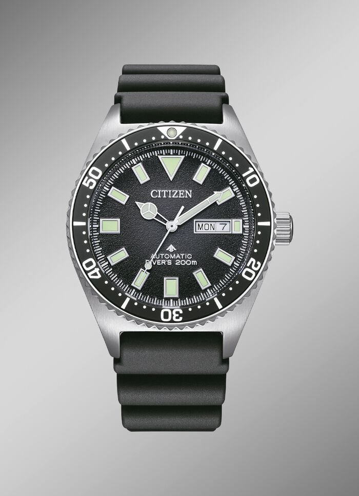 Automatisch herenhorloge in de stijl van een duikhorloge 