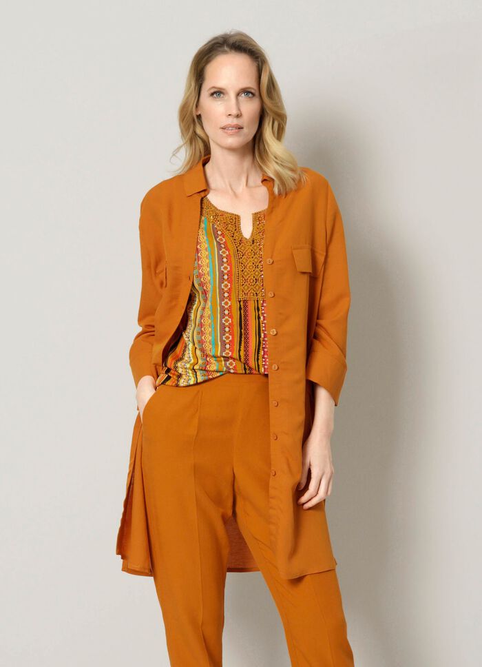 Lange blouse met comfortabele zijsplitten 