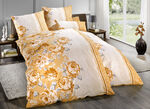 Beddengoedset met betoverend rozendessin