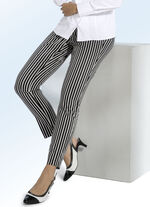 Broek met opvallend gestreept dessin 