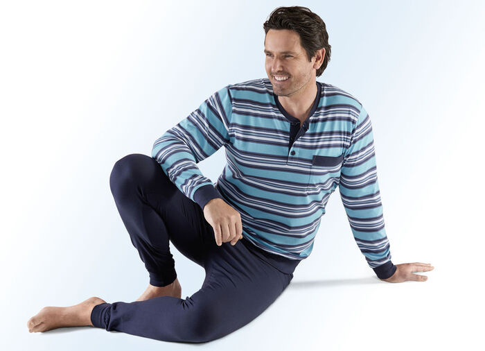 Pyjama met knoopsluiting en garengeverfd gestreept dessin 