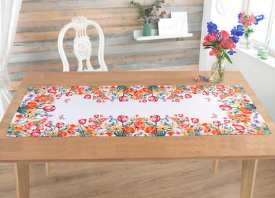 Tafel- en kamerdecoratie met bloemenweidemotief 