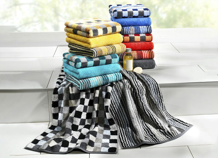 Badstofserie van Caw&ouml; SAFFIER