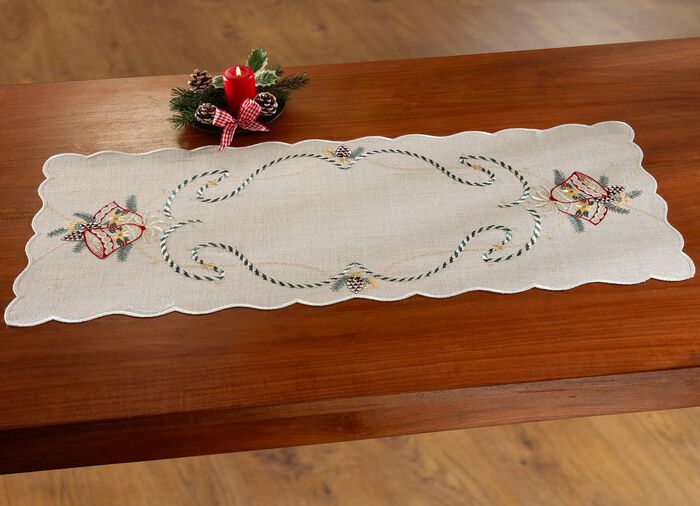 Tafel- en kamerdecoratie met echt Plauen-borduurwerk 