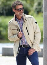 Kort jasje van &ldquo;Redpoint&rdquo; 