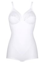 Triumph broekcorselet met katoenen kant in de bovencups 