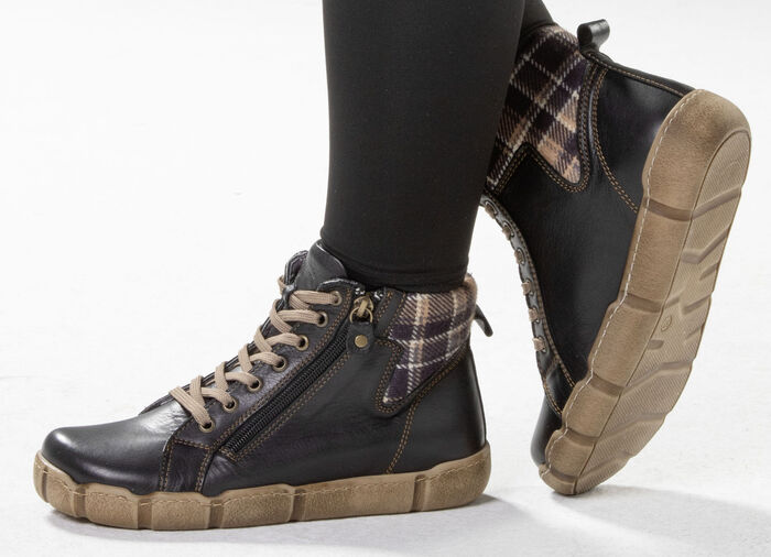 Veterlaarsje Andrea Conti met geruite textielboord ZWARTBRUIN