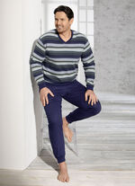 Pyjama, met manchetten, V-hals en garengeverfd dwarsstrependessin 