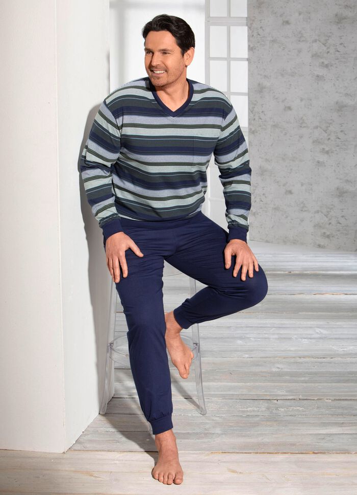 Pyjama, met manchetten, V-hals en garengeverfd dwarsstrependessin 