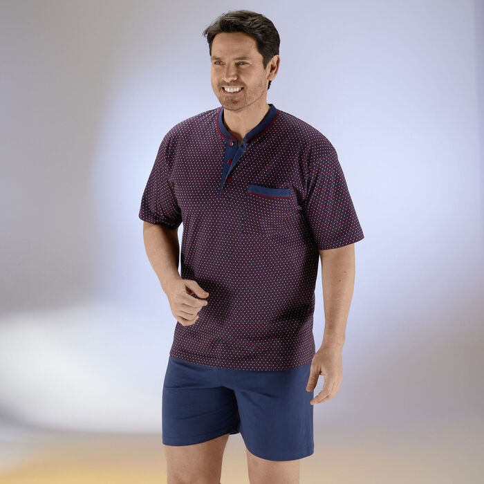 Shortama met knoopsluiting en borstzakje 