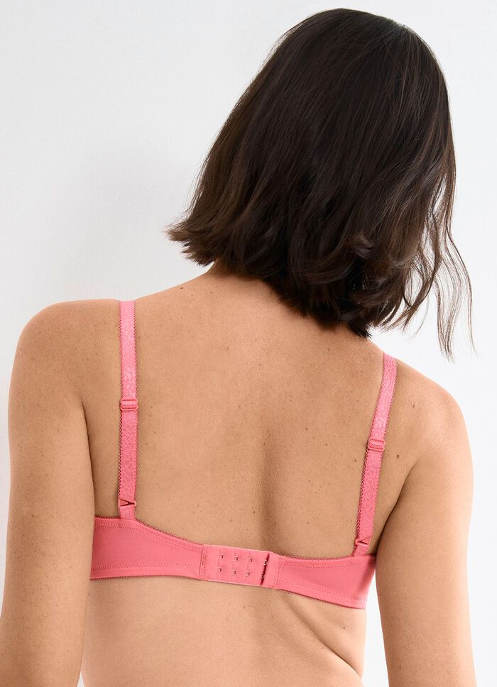 Triumph Amourette beugelbeha van delicate elastische kant 