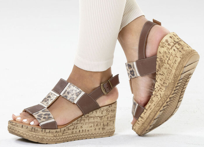 Gemini, trendy damessandalen, breedte G, gemaakt van leer BRAUN-BEIGE