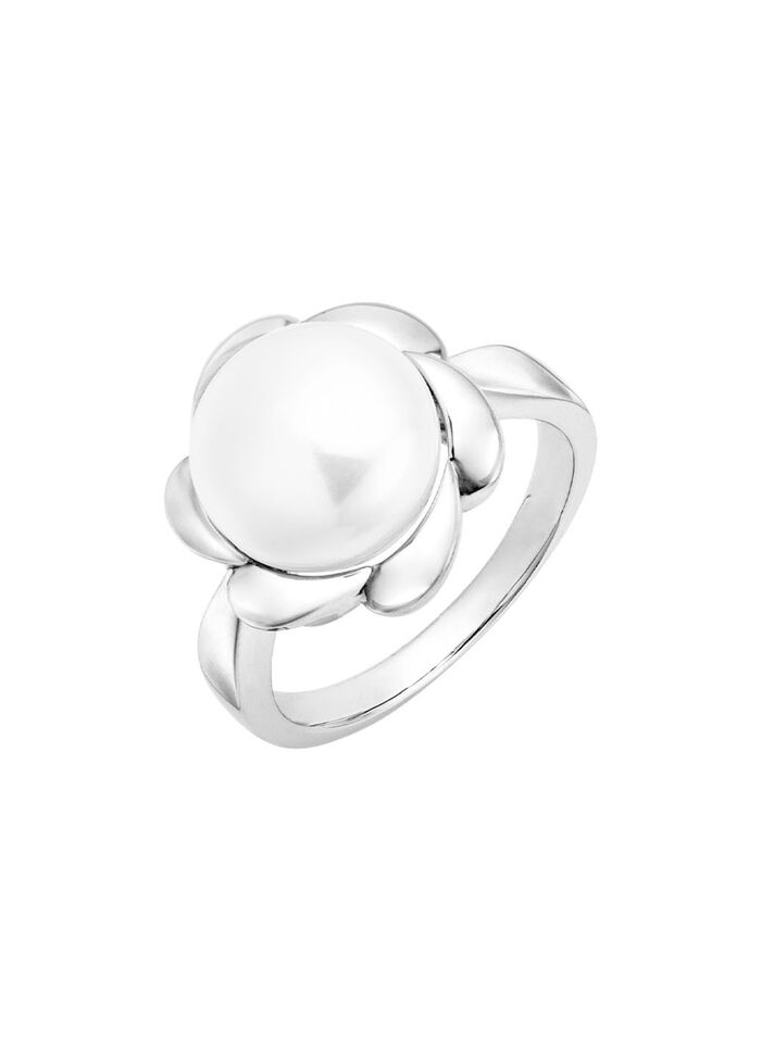 Een bloeiende blikvanger – damesring van zilver met bloemenmotief 