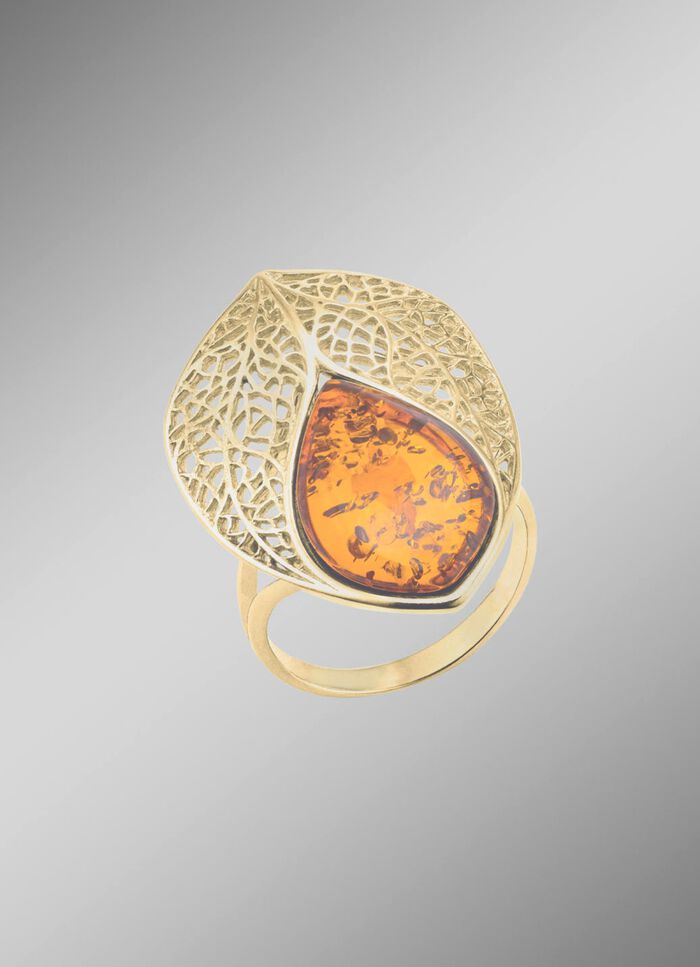 Vergulde damesring met barnsteen 