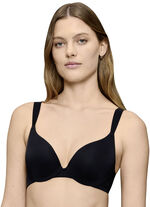 Triumph Body Make-up Illusion beugelbeha voor een magisch decolleté ZWART