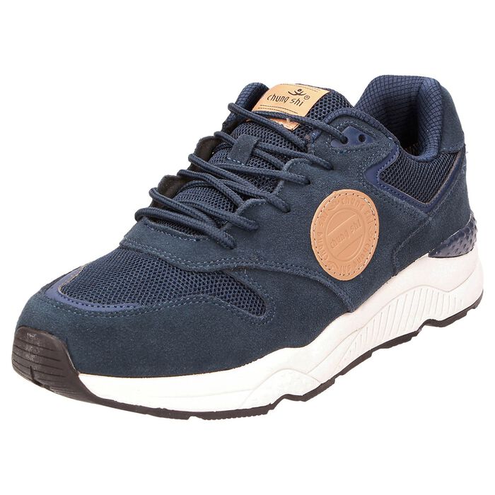 Alledaagse herenschoen met allweatherfunctie van Chung Shi 