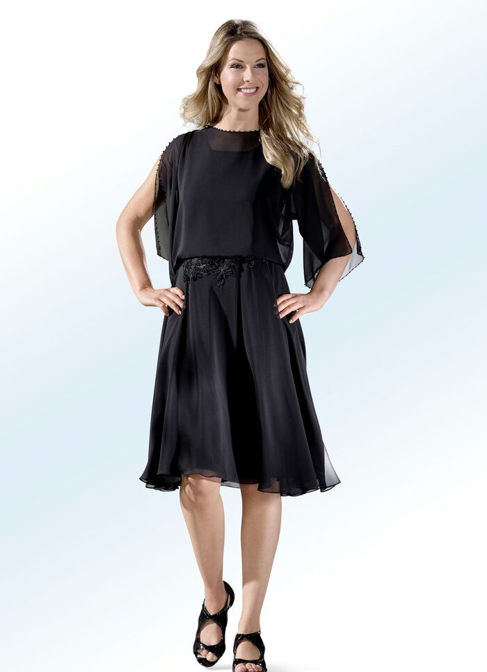 Jurk met decoratieve parelversiering 