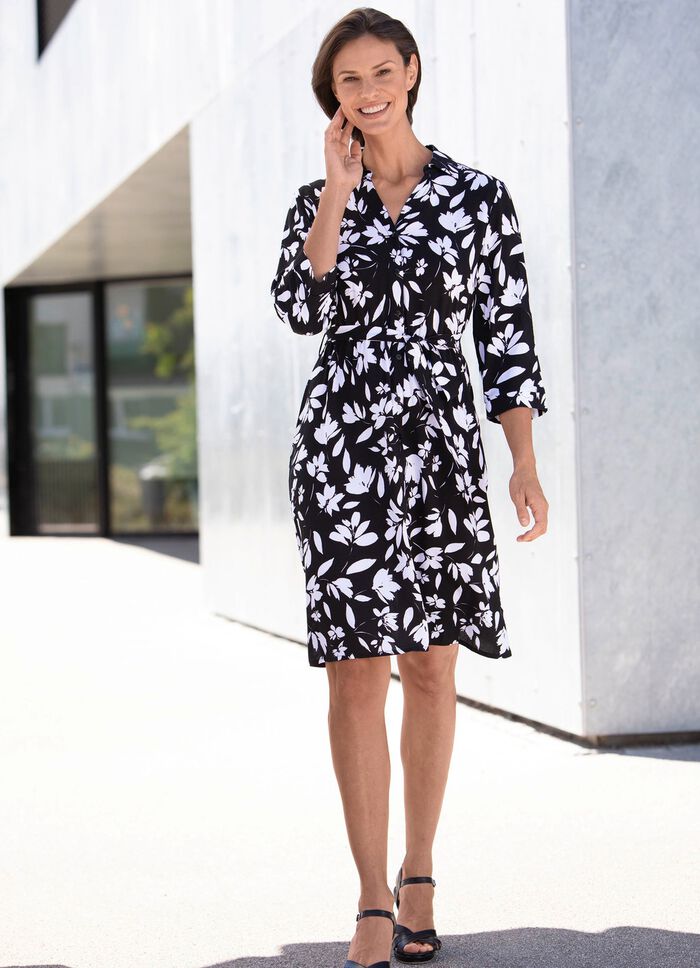 Jurk met strikceintuur en bloemdessin 