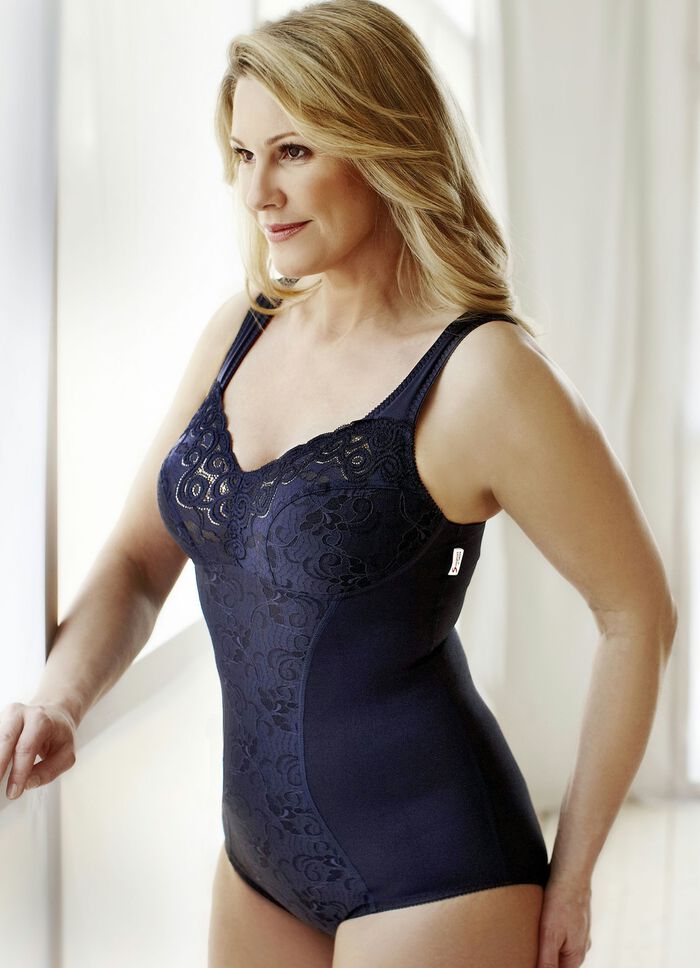 Swegmark of Zweden broekcorselet met elastische kant MARINE