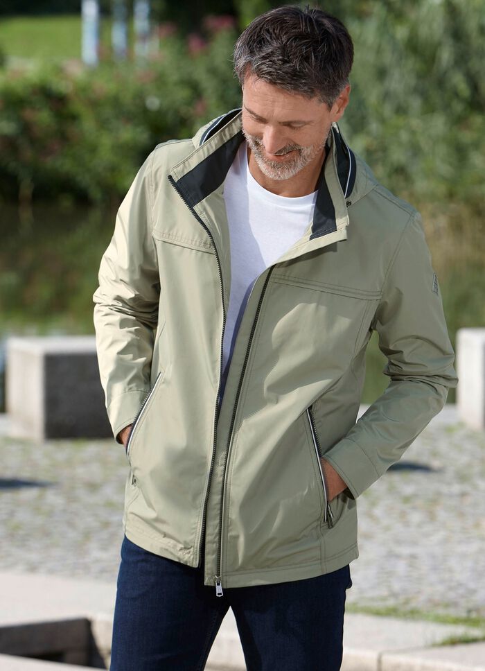 Functioneel kort jasje 