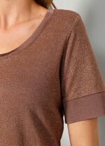 Shirt in licht getailleerde vorm 