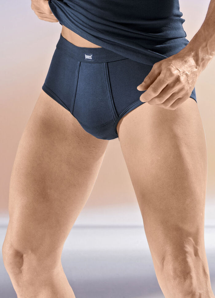 Verpakking van vier slips met zachte tailleband 