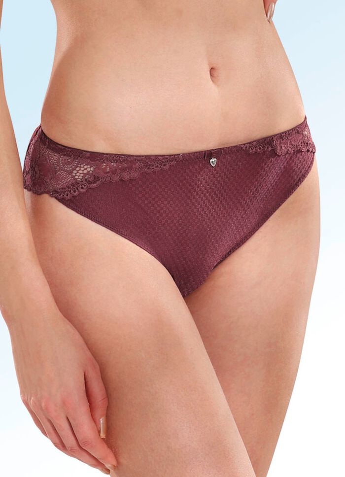 Sassa set van twee slips met elastische kant 