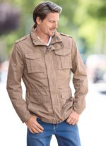 Jas met trekkoord in de taille 