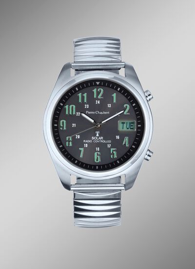 Pierre Chaubert radiogestuurd herenhorloge op zonne-energie 