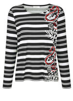 Shirt met rode kleuraccenten 