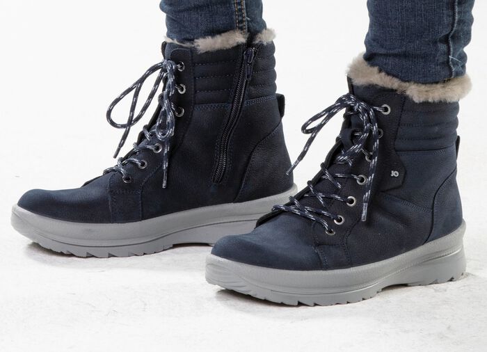 Veterlaarsje van generfd rundnubuckleer MARINE