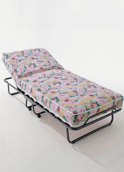 Logeerbed met lattenbodem en 4 wielen 