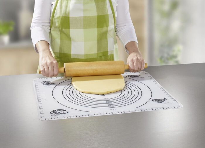 Keukenmachine in vintage design incl. siliconen bakmat ROOD