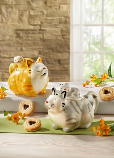 Theepot in de vorm van een kat 