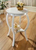 Gedeeltelijk massieve bijzettafel met poten van massief beukenhout ANTIEK WIT