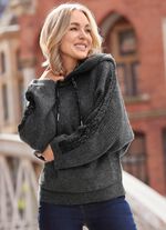 Capuchontrui in vleermuisvorm 